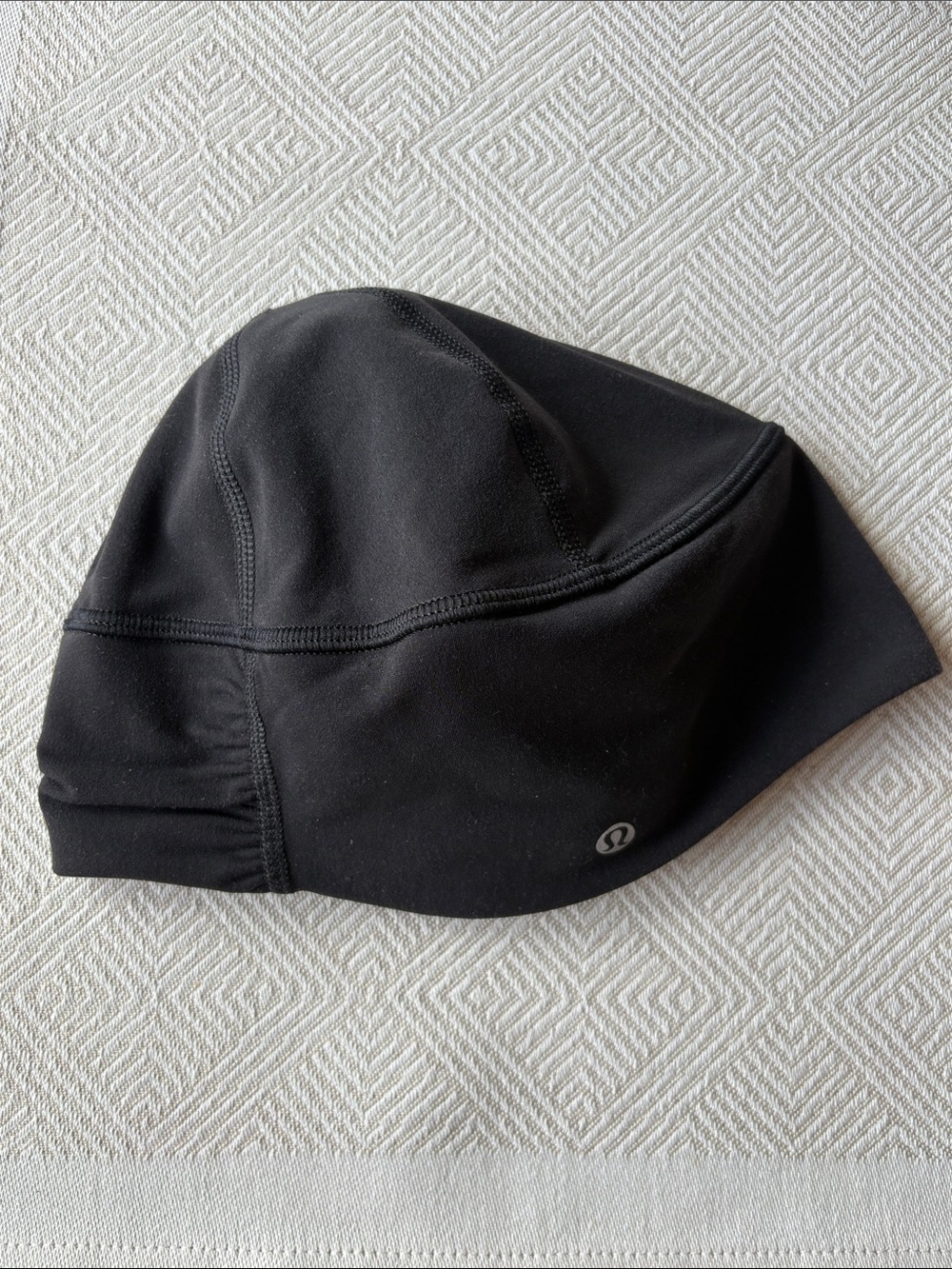 lululemon athletica Black Stretch Running Hat